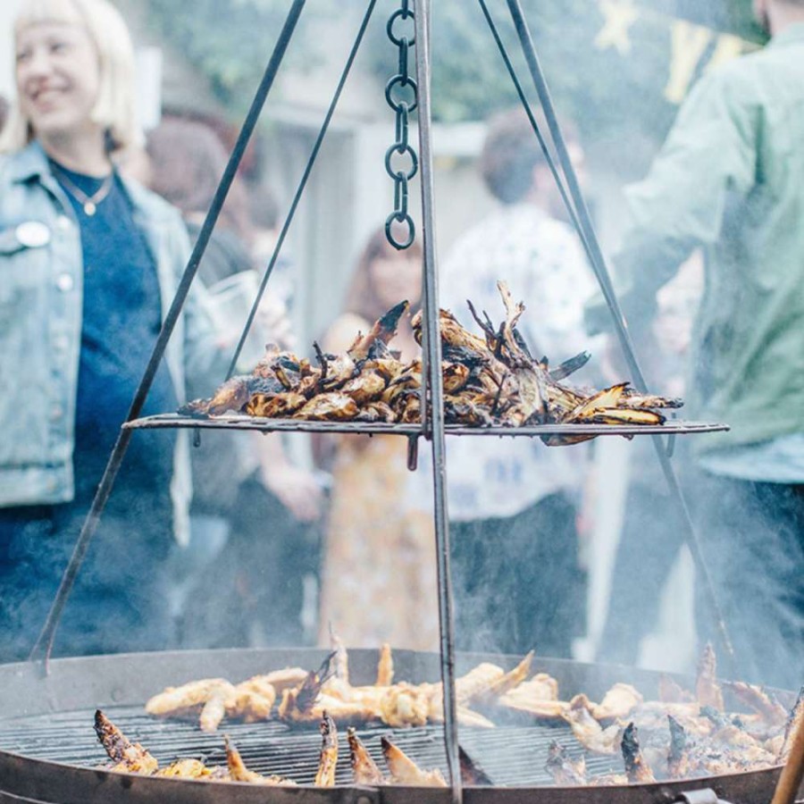 Open Air Life * | Kadai Swing Grills Quality Guarantee